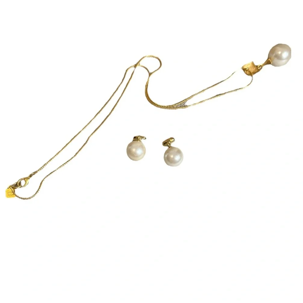 ANNE KLEIN Vintage Gold Tone Faux Pearl Necklace & Earrings Set